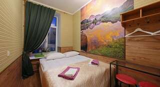 Гостиница Ангел Санкт-Петербург Двухместный номер с 1 кроватью или 2 отдельными кроватями и общей ванной комнатой-1